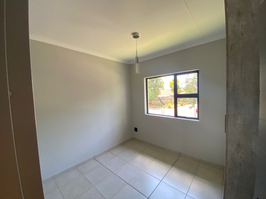 3 Bedroom Property for Sale in Waterval East North West